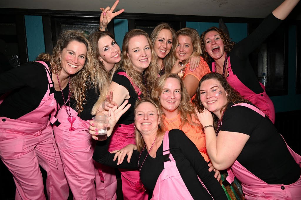 ../Images/Kroegentocht 2024 121.jpg
